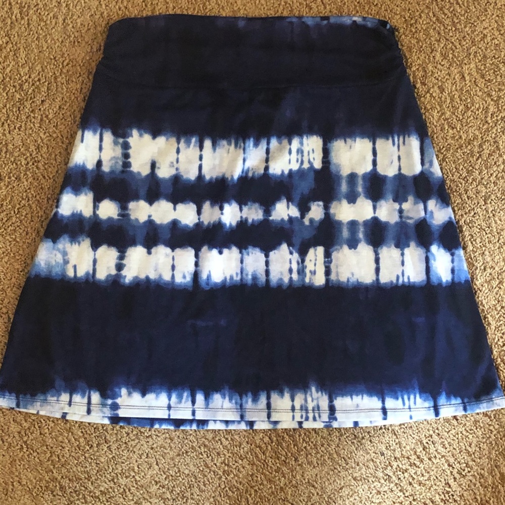 Knit tie dyed skirt size large